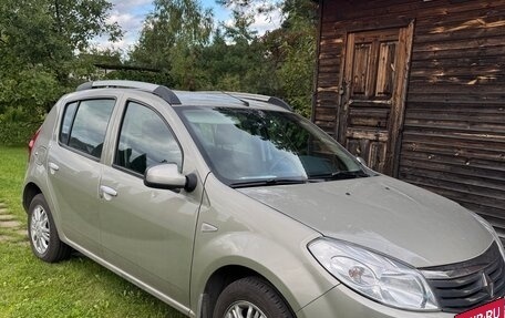 Renault Sandero I, 2014 год, 700 000 рублей, 6 фотография