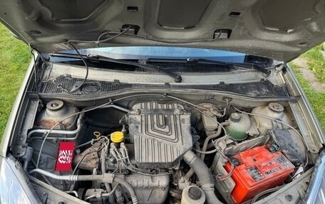 Renault Sandero I, 2014 год, 700 000 рублей, 3 фотография