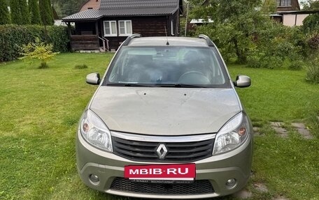 Renault Sandero I, 2014 год, 700 000 рублей, 9 фотография