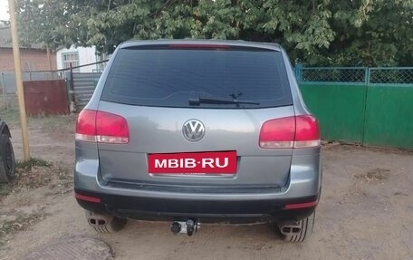 Volkswagen Touareg III, 2003 год, 880 000 рублей, 4 фотография