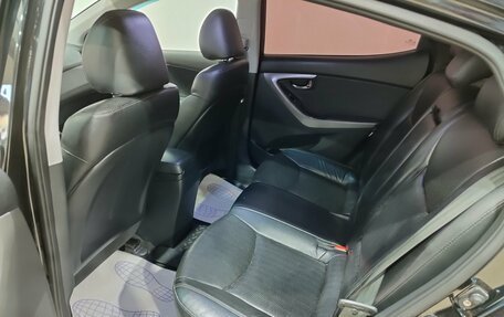 Hyundai Avante, 2011 год, 900 000 рублей, 17 фотография