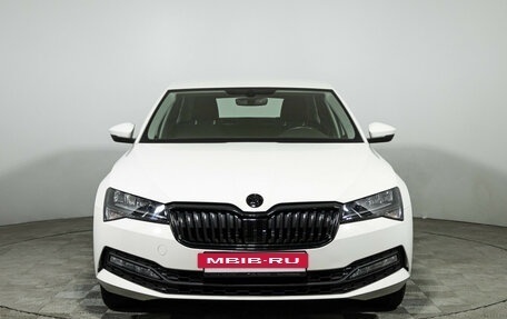 Skoda Superb III рестайлинг, 2020 год, 2 570 000 рублей, 2 фотография