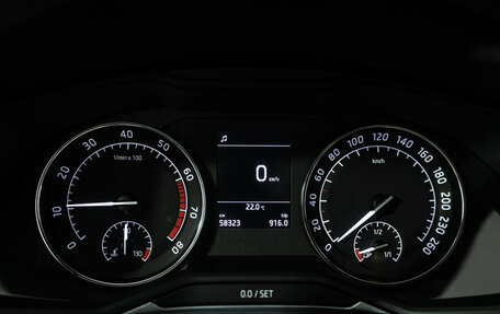Skoda Superb III рестайлинг, 2020 год, 2 570 000 рублей, 12 фотография