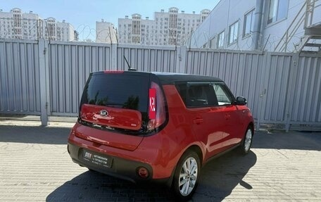 KIA Soul II рестайлинг, 2018 год, 1 449 000 рублей, 5 фотография