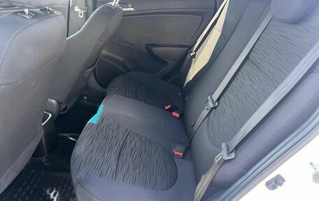Hyundai Solaris II рестайлинг, 2016 год, 856 000 рублей, 12 фотография