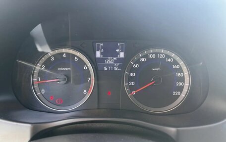 Hyundai Solaris II рестайлинг, 2016 год, 856 000 рублей, 7 фотография