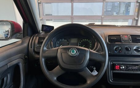 Skoda Fabia II, 2011 год, 466 000 рублей, 10 фотография