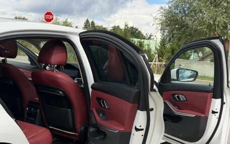 BMW 3 серия, 2022 год, 3 500 000 рублей, 11 фотография