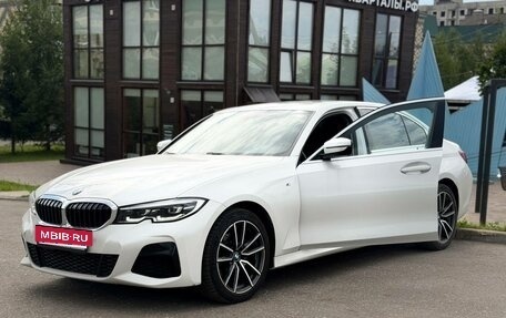 BMW 3 серия, 2022 год, 3 500 000 рублей, 27 фотография