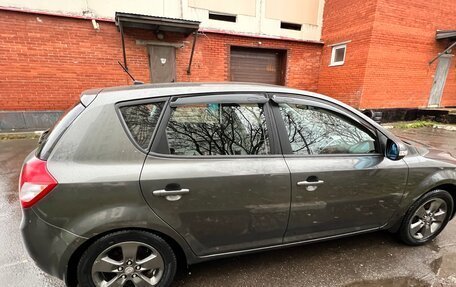 KIA cee'd I рестайлинг, 2011 год, 920 000 рублей, 3 фотография