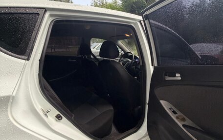Hyundai Solaris II рестайлинг, 2012 год, 570 000 рублей, 10 фотография