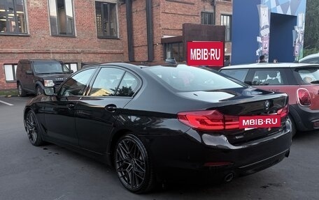BMW 5 серия, 2019 год, 2 860 000 рублей, 6 фотография