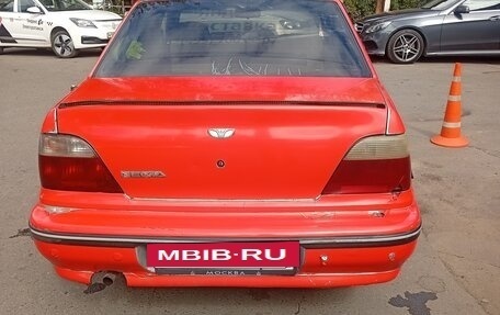 Daewoo Nexia I рестайлинг, 1999 год, 95 000 рублей, 2 фотография