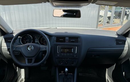 Volkswagen Jetta VI, 2015 год, 1 490 000 рублей, 2 фотография