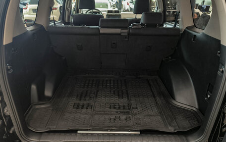 Toyota Land Cruiser Prado 150 рестайлинг 2, 2015 год, 3 830 000 рублей, 12 фотография
