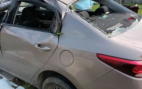 KIA Rio IV, 2018 год, 550 000 рублей, 3 фотография