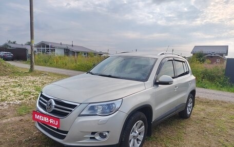 Volkswagen Tiguan I, 2010 год, 1 050 000 рублей, 2 фотография