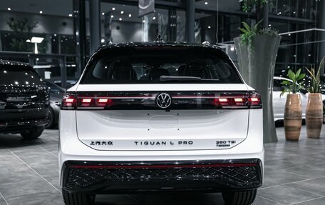 Volkswagen Tiguan, 2025 год, 4 990 000 рублей, 5 фотография