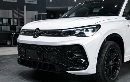 Volkswagen Tiguan, 2025 год, 4 990 000 рублей, 2 фотография