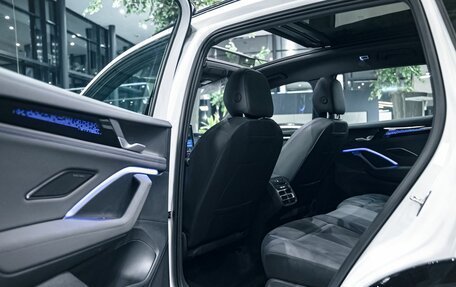 Volkswagen Tiguan, 2025 год, 4 990 000 рублей, 18 фотография
