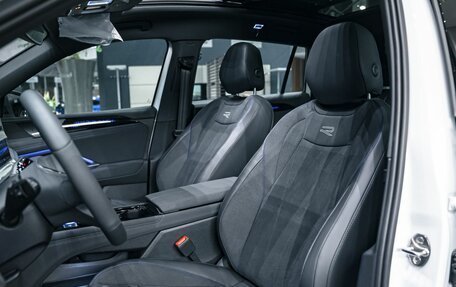 Volkswagen Tiguan, 2025 год, 4 990 000 рублей, 22 фотография