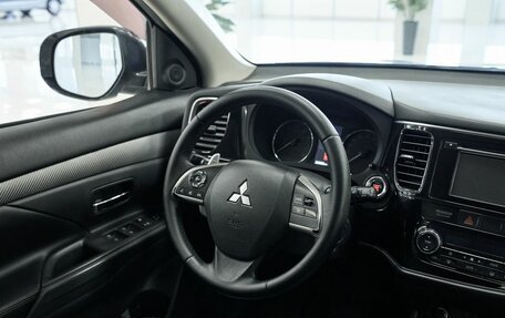 Mitsubishi Outlander III рестайлинг 3, 2012 год, 1 124 000 рублей, 9 фотография