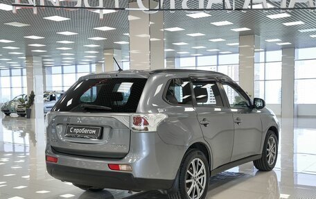 Mitsubishi Outlander III рестайлинг 3, 2012 год, 1 124 000 рублей, 2 фотография
