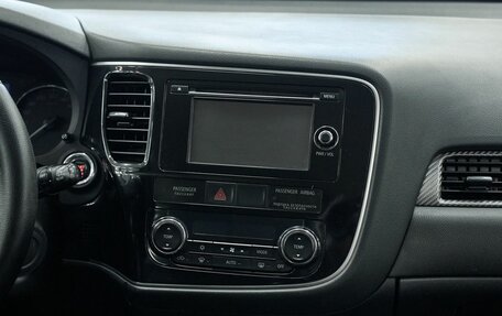 Mitsubishi Outlander III рестайлинг 3, 2012 год, 1 124 000 рублей, 11 фотография