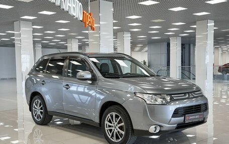 Mitsubishi Outlander III рестайлинг 3, 2012 год, 1 124 000 рублей, 3 фотография