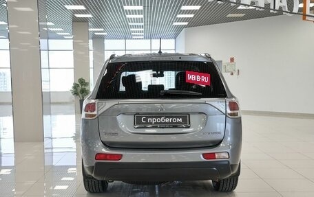 Mitsubishi Outlander III рестайлинг 3, 2012 год, 1 124 000 рублей, 8 фотография