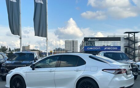 Toyota Camry, 2020 год, 2 310 000 рублей, 7 фотография