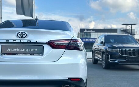 Toyota Camry, 2020 год, 2 310 000 рублей, 10 фотография