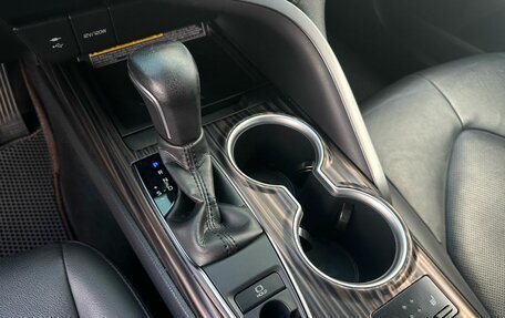 Toyota Camry, 2020 год, 2 310 000 рублей, 24 фотография