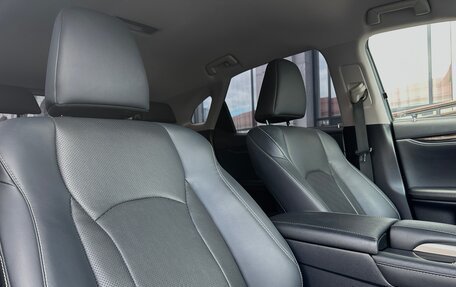 Lexus RX IV рестайлинг, 2020 год, 4 700 000 рублей, 12 фотография