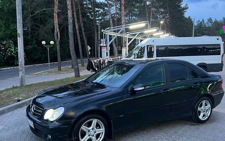 Mercedes-Benz C-Класс, 2005 год, 350 000 рублей, 5 фотография