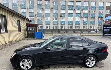 Mercedes-Benz C-Класс, 2005 год, 350 000 рублей, 7 фотография