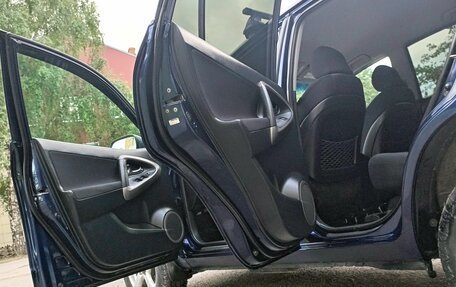 Toyota RAV4, 2006 год, 950 000 рублей, 10 фотография