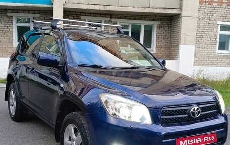 Toyota RAV4, 2006 год, 950 000 рублей, 4 фотография