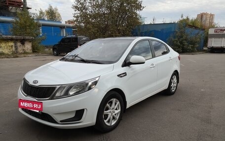 KIA Rio III рестайлинг, 2012 год, 580 000 рублей, 3 фотография