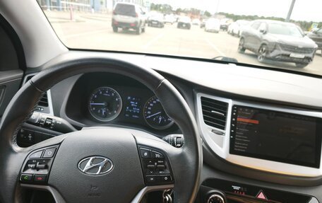 Hyundai Tucson III, 2018 год, 2 100 000 рублей, 5 фотография