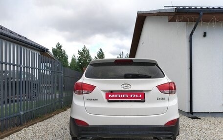 Hyundai ix35 I рестайлинг, 2013 год, 1 050 000 рублей, 6 фотография