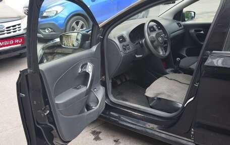 Volkswagen Polo VI (EU Market), 2015 год, 860 000 рублей, 17 фотография