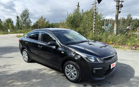 KIA Rio IV, 2018 год, 950 000 рублей, 5 фотография