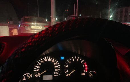 Mitsubishi Carisma I, 2000 год, 260 000 рублей, 2 фотография