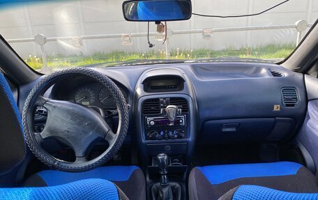 Mitsubishi Carisma I, 2000 год, 260 000 рублей, 5 фотография