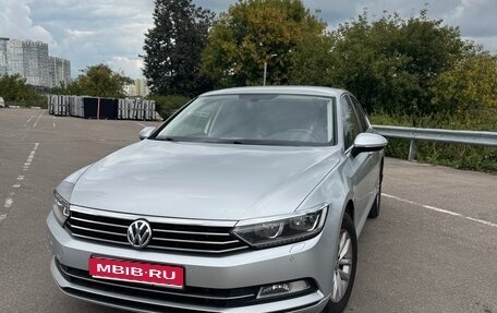 Volkswagen Passat B8 рестайлинг, 2017 год, 2 000 000 рублей, 1 фотография