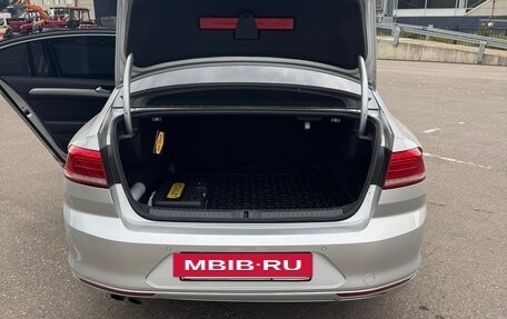 Volkswagen Passat B8 рестайлинг, 2017 год, 2 000 000 рублей, 5 фотография