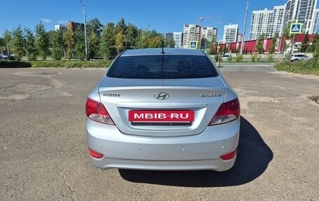 Hyundai Solaris II рестайлинг, 2011 год, 570 000 рублей, 6 фотография