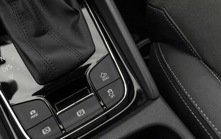 Skoda Karoq I, 2020 год, 2 640 000 рублей, 25 фотография