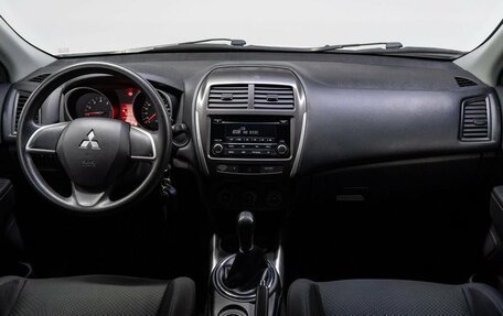 Mitsubishi ASX I рестайлинг, 2013 год, 970 000 рублей, 17 фотография